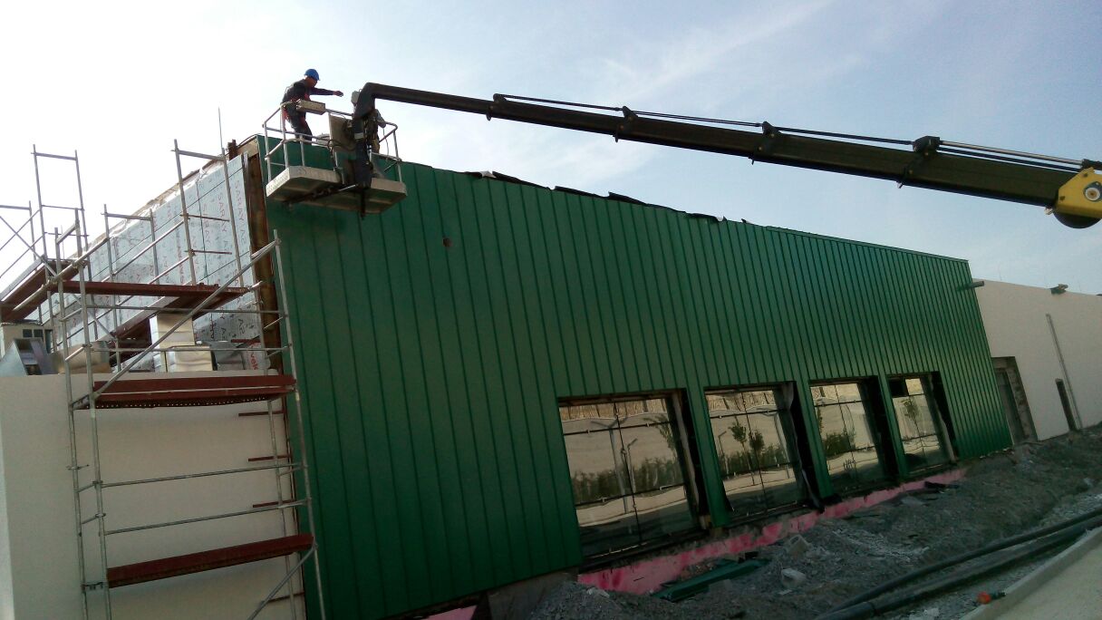 Azat çatı sistemleri sultanbeyli,kurtköy,pendik,kartal,tuzla , çatı sistemleri,metal doğrama,dış cephe mantolama olarak hizmet vermektedir.