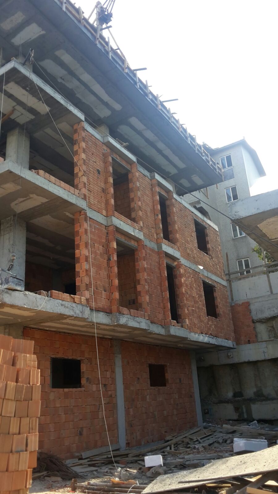Azat çatı sistemleri sultanbeyli,kurtköy,pendik,kartal,tuzla , çatı sistemleri,metal doğrama,dış cephe mantolama olarak hizmet vermektedir.
